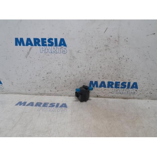 Peugeot - 207 - Additional water pump