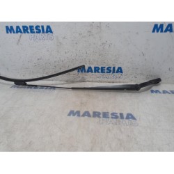 Fiat - Ducato - Front wiper arm