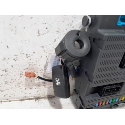 Peugeot - 207 - Body control computer