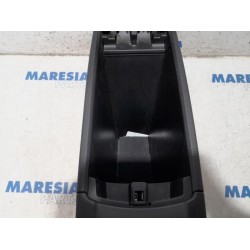 Renault - Scenic - Armrest