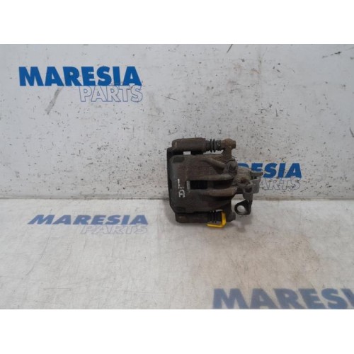 Renault - Trafic - Bremszange links hinten