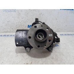 Renault - Trafic - Knuckle, front right