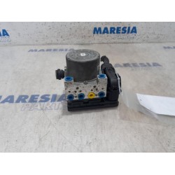 Renault - Trafic - ABS pump