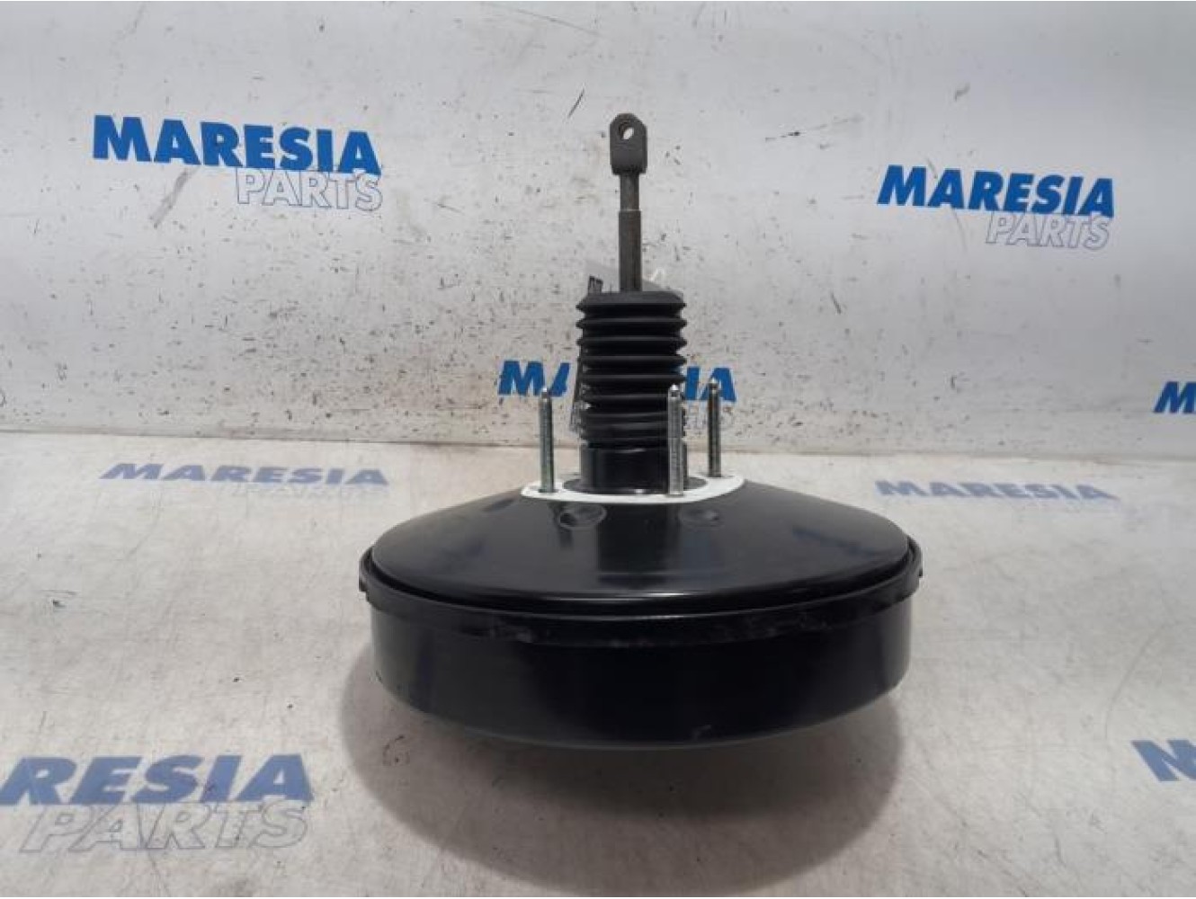 Renault - Trafic - Brake servo
