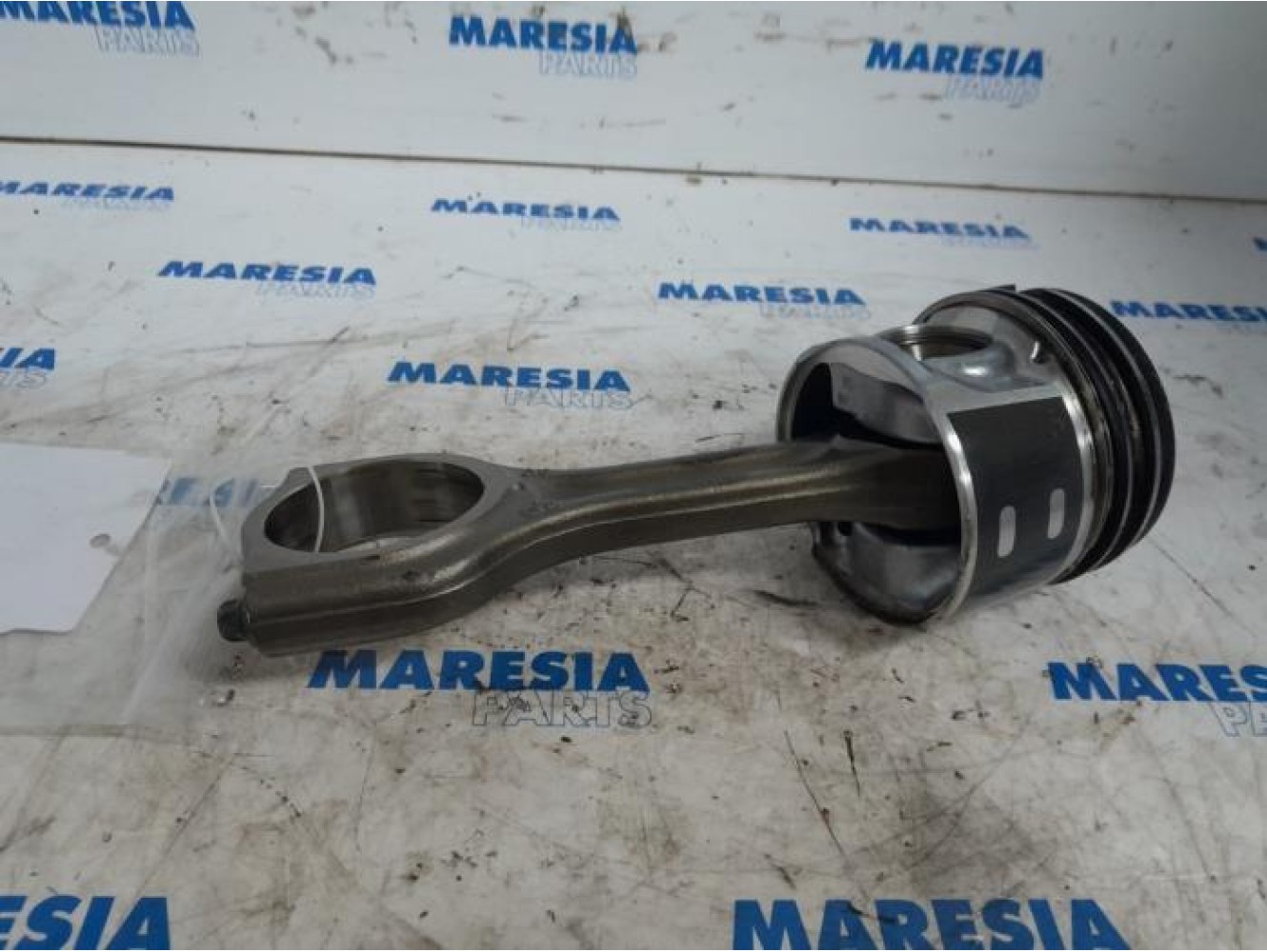 Citroen - C4 Grand Picasso - Piston