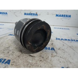 Citroen - C4 Grand Picasso - Piston