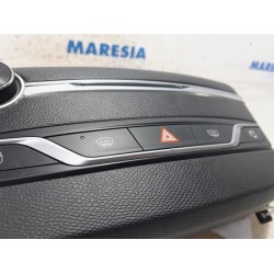 Peugeot - 308 - Radio control panel