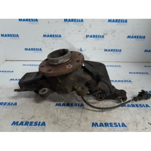 Alfa Romeo - Mito - Knuckle, front right