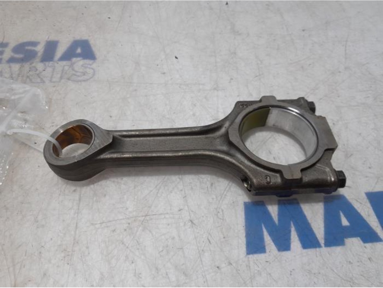Fiat - Doblo - Connecting rod