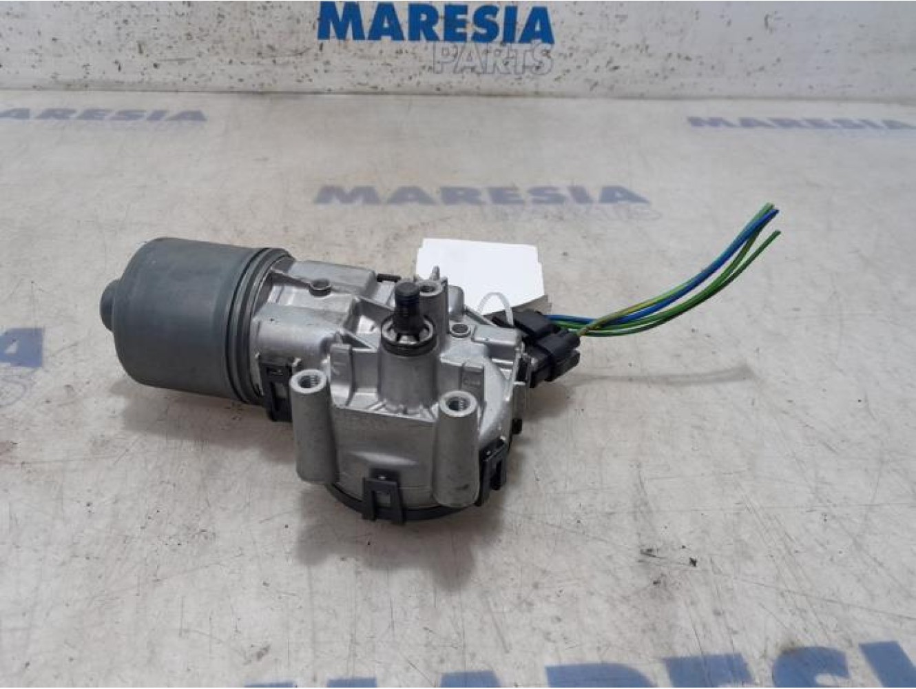 Peugeot - Partner - Front wiper motor