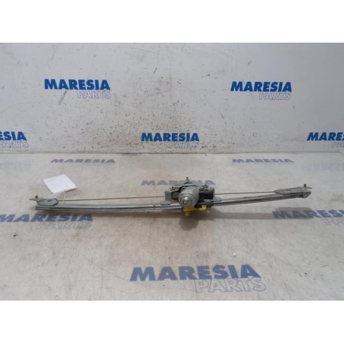 Renault - Trafic - Window mechanism 2-door, front left