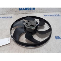 Renault - Trafic - Fan motor