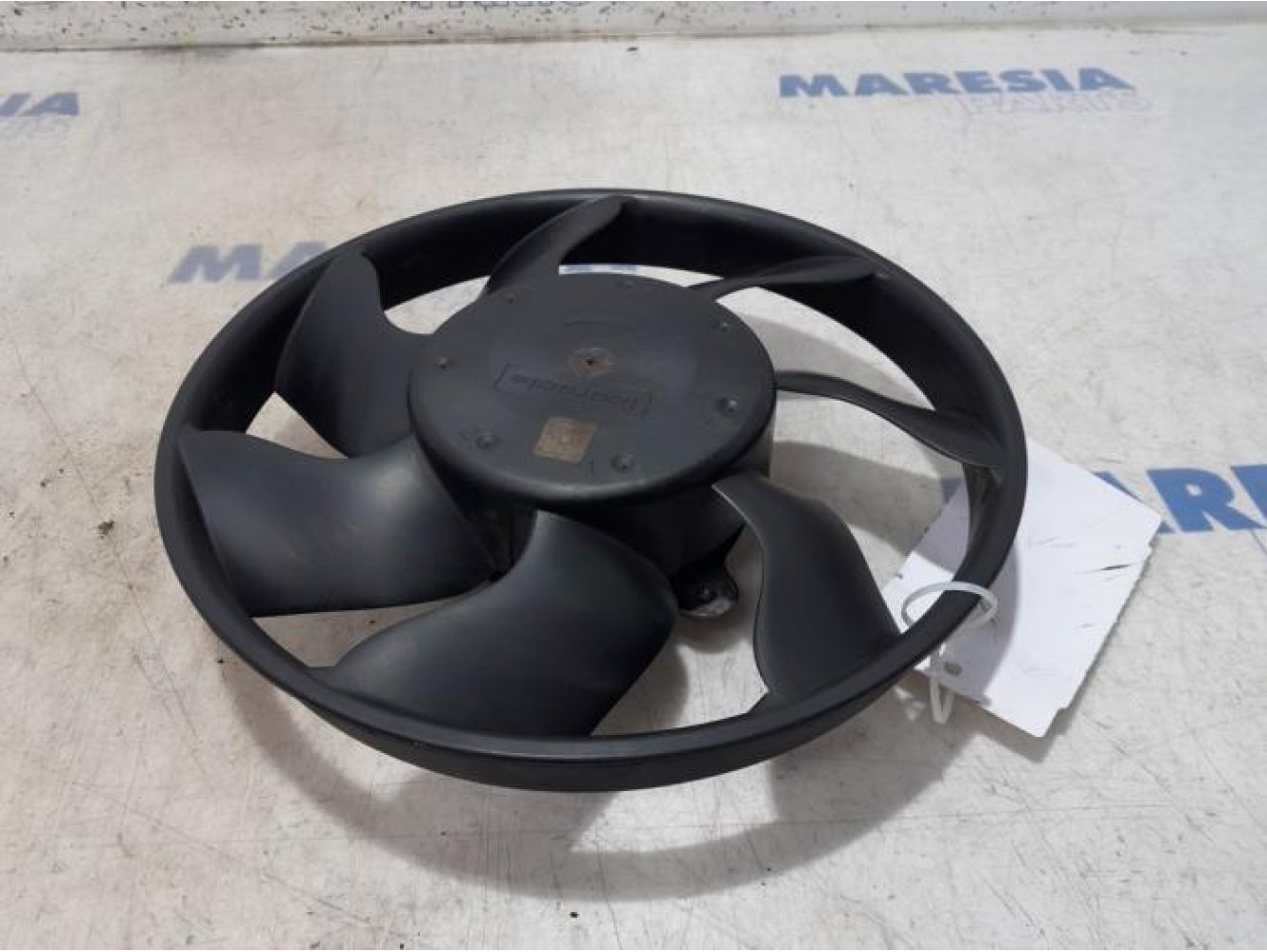 Renault - Trafic - Fan motor