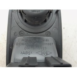 Renault - Trafic - Multi-functional window switch