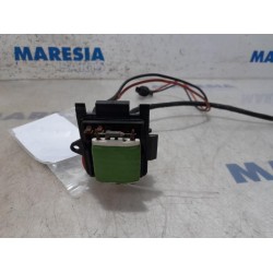 Renault - Trafic - Heater resistor