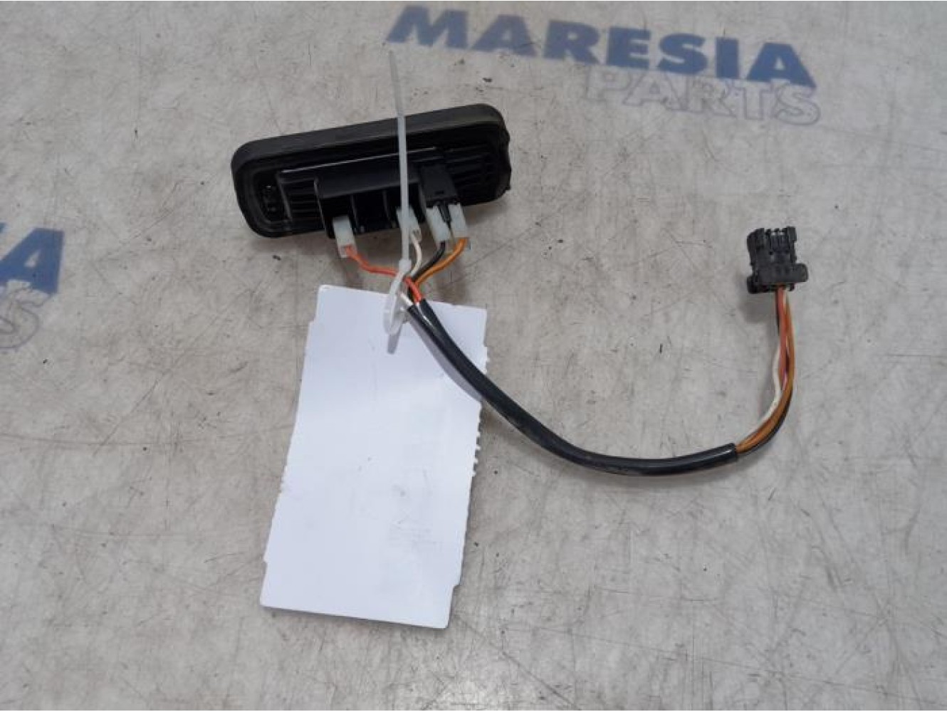Renault - Trafic - Sliding door switch