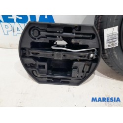 Citroen - C3 - Krikset + reservewiel