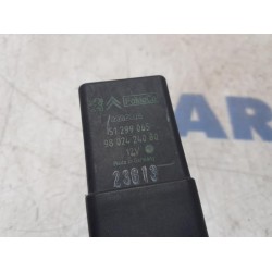 Peugeot - Partner - Glow plug relay