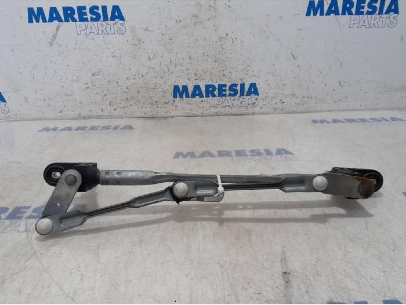 Fiat - 500 - Wiper mechanism