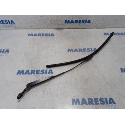 Fiat - 500 - Front wiper arm