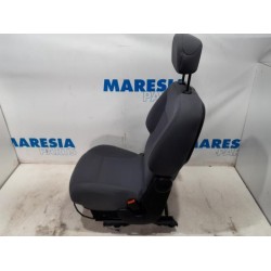 Peugeot - Partner - Sitz rechts