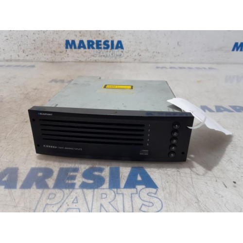 Peugeot - 307 - CD changer