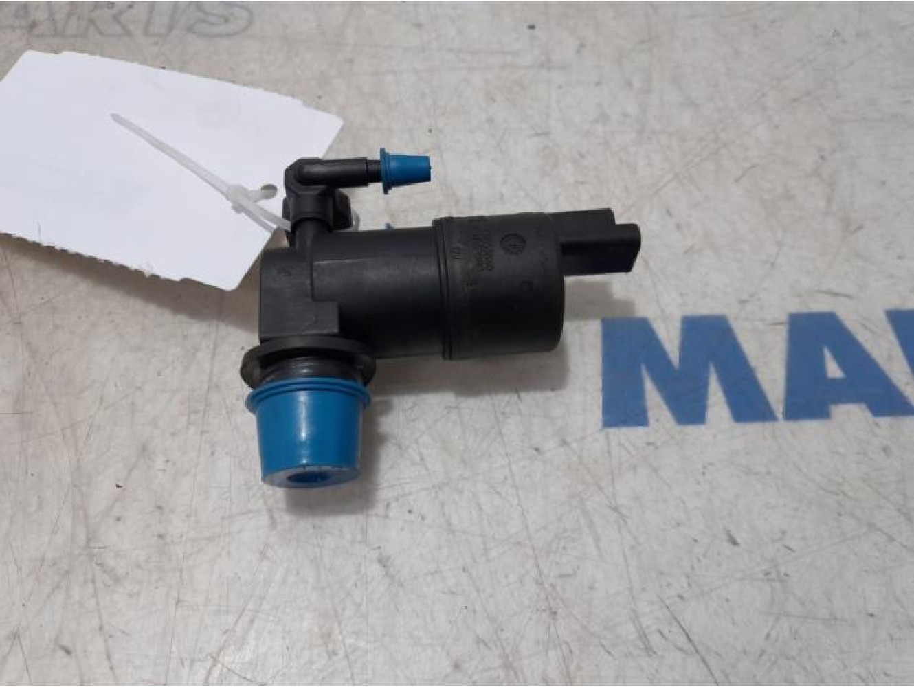 Citroen - C3 - Scheibensprüherpumpe vorne