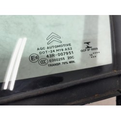 Citroen - C3 - Quarter light, front left