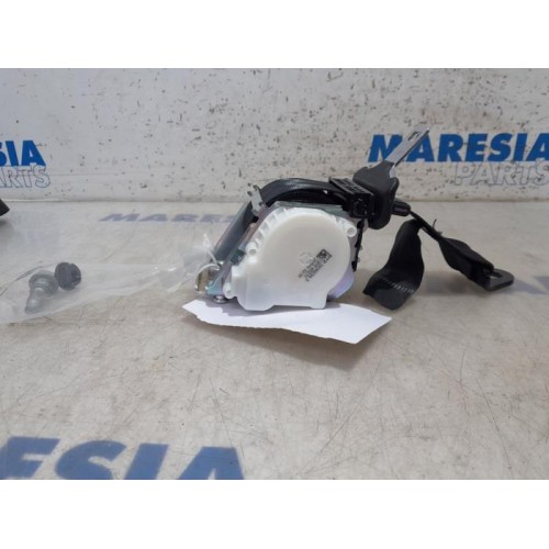 Citroen - C3 - Rear seatbelt, right