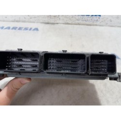 Renault - Scenic - Engine management computer