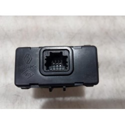 Renault - Scenic - AUX/USB aansluiting