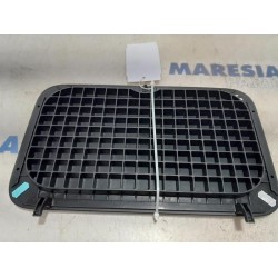 Renault - Scenic - Storage compartment