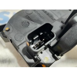 Renault - Scenic - Front door lock mechanism 4-door, right