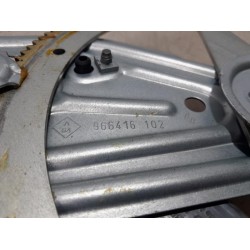 Renault - Scenic - Rear door window mechanism 4-door, left