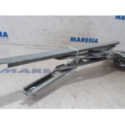 Renault - Scenic - Rear door window mechanism 4-door, left