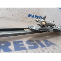 Renault - Scenic - Rear door window mechanism 4-door, right