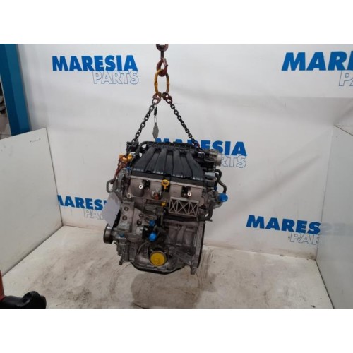Renault - Scenic - Engine