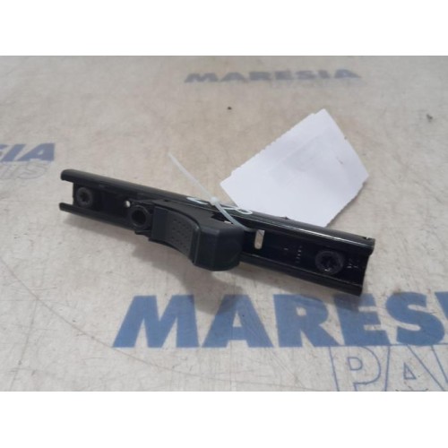 Ford - Transit - Seatbelt guide