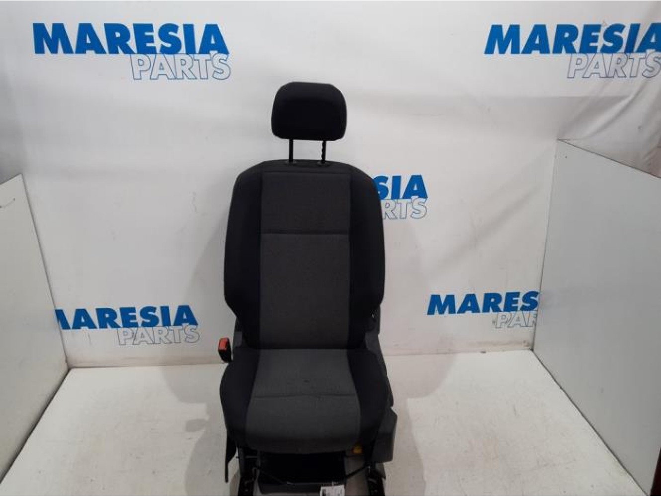 Citroen - Berlingo - Stoel links