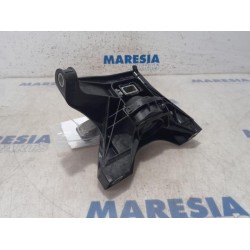 Citroen - Berlingo - Engine mount