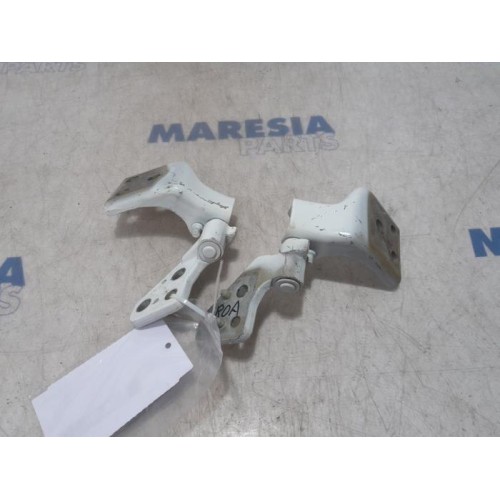 Citroen - Berlingo - Rear door hinge, right