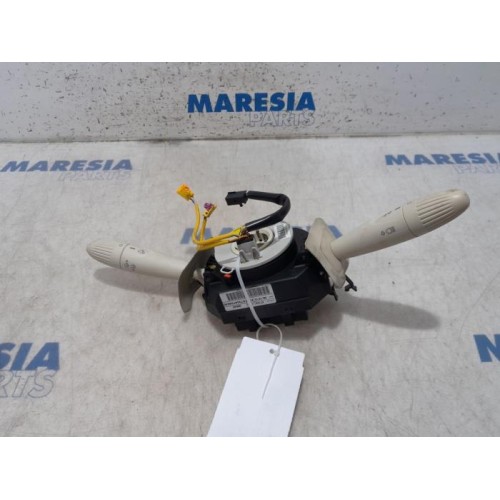 Fiat - 500 - Steering column stalk