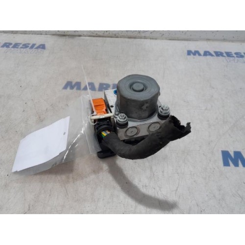 Citroen - C4 Grand Picasso - ABS pump