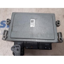 Renault - Scenic - Engine management computer