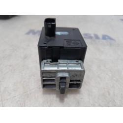 Renault - Scenic - Engine management computer