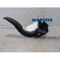 Renault - Scenic - Gaspedal