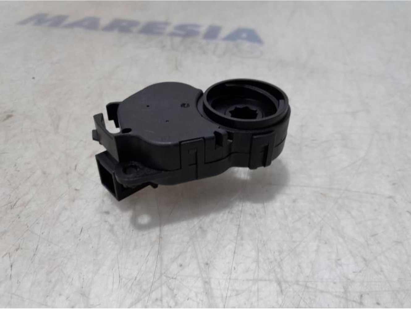 Renault - Megane - Heater valve motor