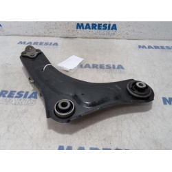 Renault - Scenic - Front lower wishbone, left