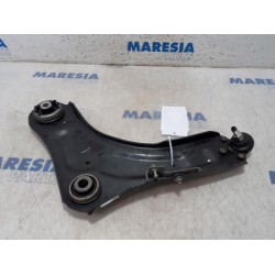 Renault - Scenic - Front lower wishbone, left