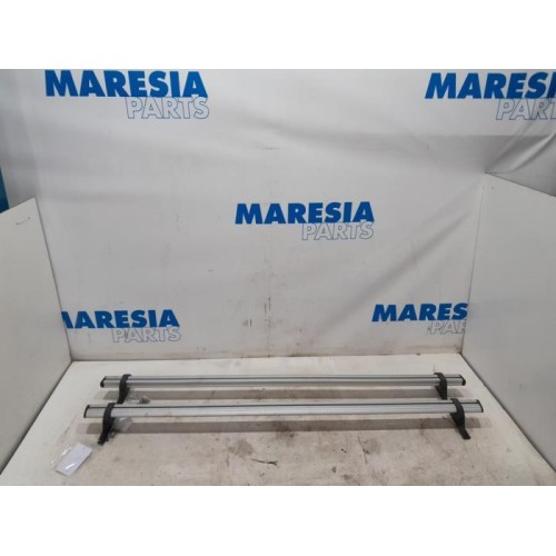Opel - Vivaro - Roof rack kit